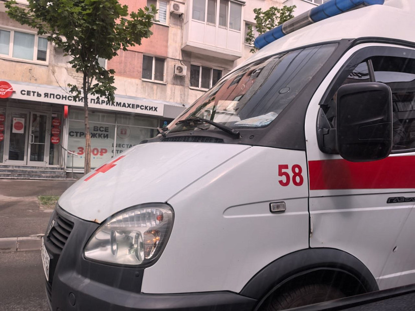 В Саратове женщину в гостях ударили по голове табуретом